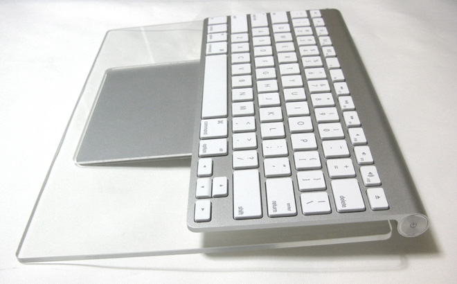 キーボードとトラックパッド（Apple Magic Trackpad）を一体化（Mac 